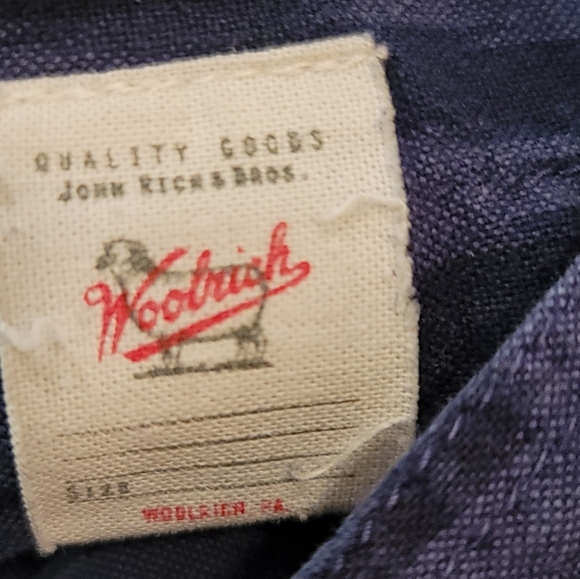 Vintage Woolrich Men's Button Down Cotton Blue Geometric Patern Shirt-Medium - Picture 7 of 9
